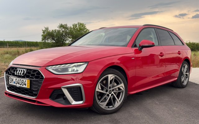 Audi A4 Avant 40 2.0 TDI mHEV quattro
